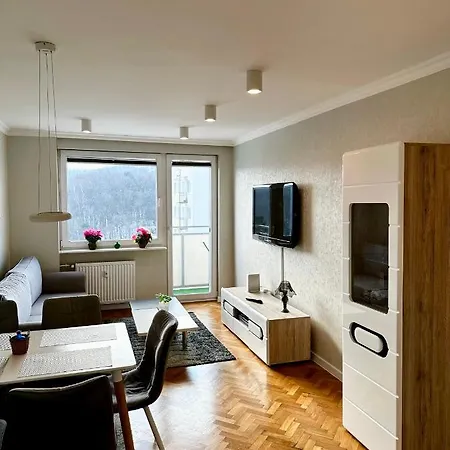 Avis Matejki Apartman